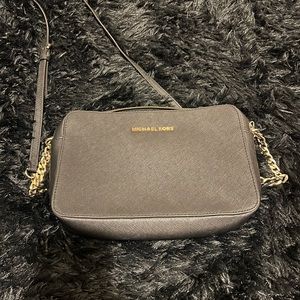 Michael Kors Crossbody Purse